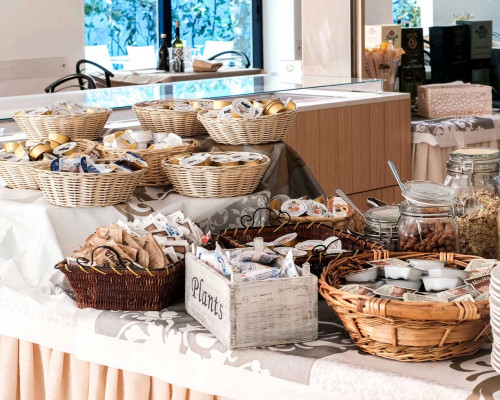 media.Slide-Ristorante-04-Hotel-Thea